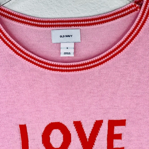 - Old Navy Pink and Red “LOVE” Crewneck Pullover Long Sleeve Sweater Size … - Picture 5 of 13